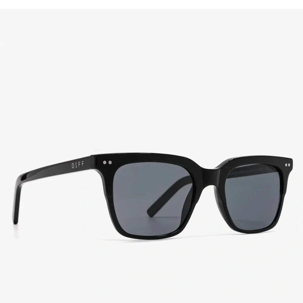 DIFF EYEWEAR Billie Polarized Sunglasses Unisex 53 mm Black Acetate 100% UVA/UVB